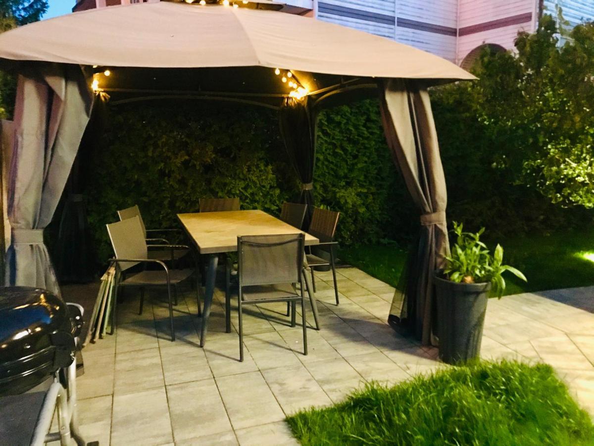 "Ku Sloncu" -Pokoje& Apartamenty - Jastrzębia Góra Buitenkant foto