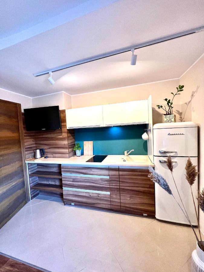 "Ku Sloncu" -Pokoje& Apartamenty - Jastrzębia Góra Buitenkant foto