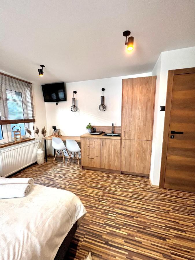 "Ku Sloncu" -Pokoje& Apartamenty - Jastrzębia Góra Buitenkant foto