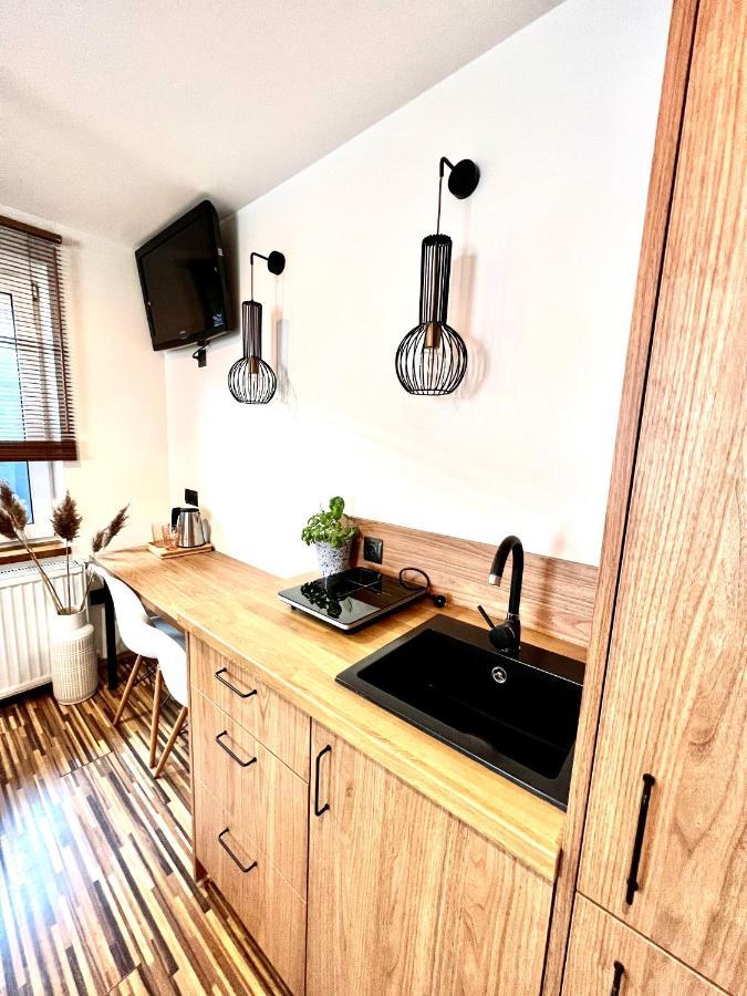 "Ku Sloncu" -Pokoje& Apartamenty - Jastrzębia Góra Buitenkant foto