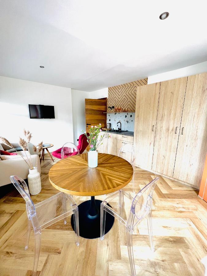 "Ku Sloncu" -Pokoje& Apartamenty - Jastrzębia Góra Buitenkant foto